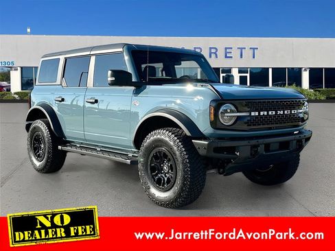 Used 2022 Ford Bronco Wildtrak image 1