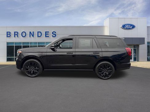 Used 2025 Ford Expedition Platinum w/ Stealth Appearance Package image 1