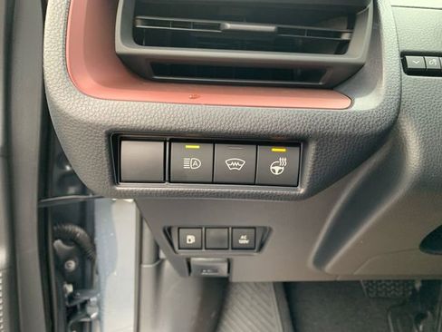 New 2026 Toyota Prius Plug-In Hybrid image 18