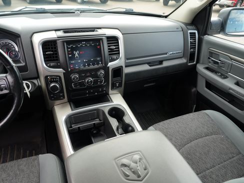 Used 2018 RAM 1500 Big Horn AWD/4WD image 20