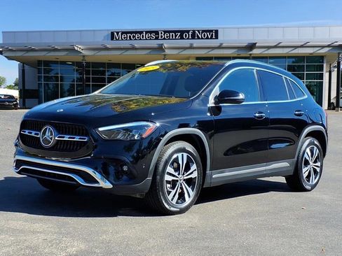 Certified 2025 Mercedes-Benz GLA 250 4MATIC image 1