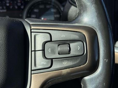 Used 2020 Chevrolet Silverado 1500 High Country w/ Technology Package image 22