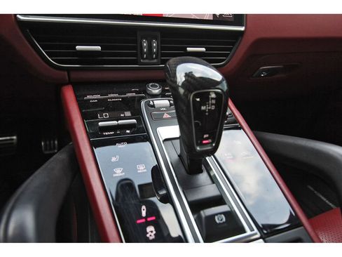 Used 2021 Porsche Cayenne GTS AWD/4WD image 25