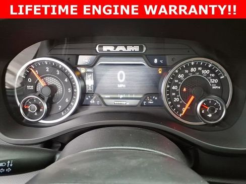 New 2026 RAM 1500 Laramie AWD/4WD image 16