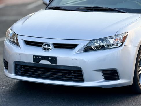 Used 2013 Scion tC FWD image 5