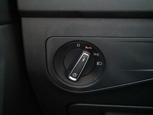 Certified 2024 Volkswagen Tiguan Wolfsburg Edition w/ Panoramic Sunroof Package AWD/4WD image 26