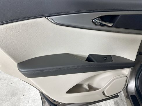 Used 2019 Lincoln Nautilus FWD image 33