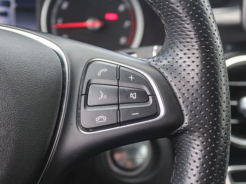 Used 2019 Mercedes-Benz GLC 300 4MATIC Coupe image 27