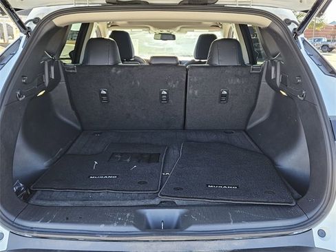 Used 2025 Nissan Murano SL image 12