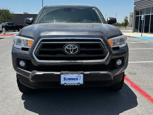 Used 2021 Toyota Tacoma SR5 RWD image 4