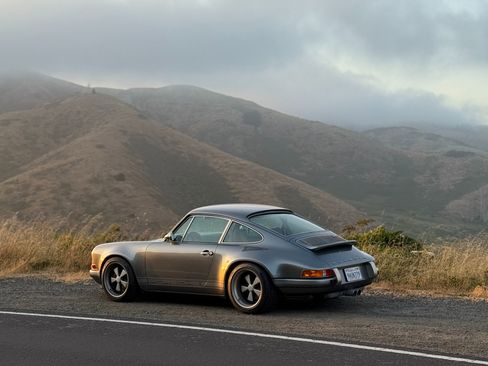 Used 1989 Porsche 911 Carrera 4 image 49