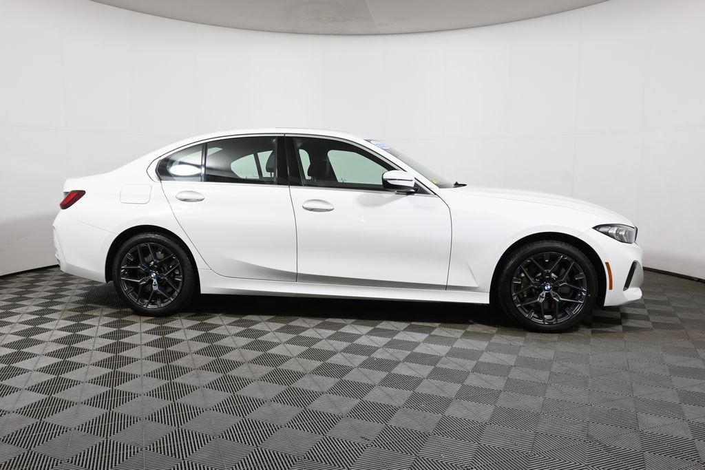 Used 2025 BMW 330i xDrive Sedan w/ Convenience Package AWD/4WD image 8