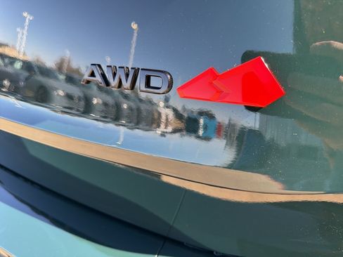 Used 2026 Nissan Rogue SV AWD/4WD image 10