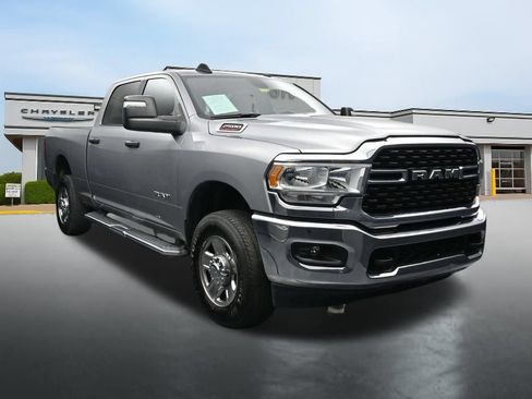 Used 2024 RAM 2500 Big Horn w/ Bed Utility Group AWD/4WD image 7