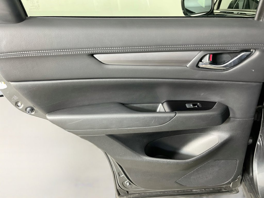 Used 2022 MAZDA CX-5 AWD 2.5 S w/ Select Package image 27