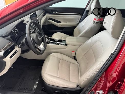 Used 2021 Nissan Altima 2.5 Platinum AWD/4WD image 23