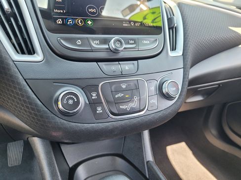 Used 2023 Chevrolet Malibu LS FWD image 19