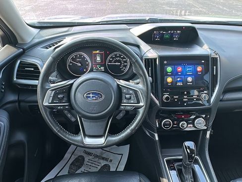 Used 2022 Subaru Forester Touring image 18