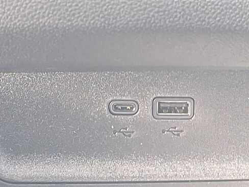 New 2026 Chevrolet Equinox ACTIV w/ Convenience Package III image 22