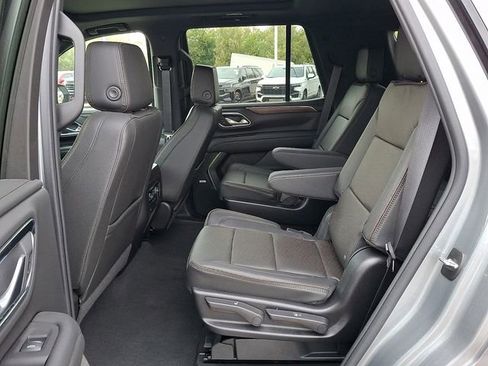 Used 2024 Chevrolet Tahoe High Country image 8