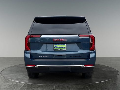 Used 2025 GMC Yukon XL Elevation AWD/4WD image 8