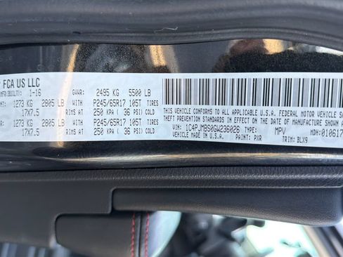 Used 2016 Jeep Cherokee Trailhawk w/ Comfort/Convenience Group AWD/4WD image 20