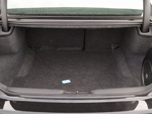 Used 2021 Dodge Charger SXT w/ Driver Convenience Group image 28