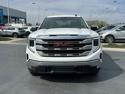 Certified 2023 GMC Sierra 1500 SLE image 28