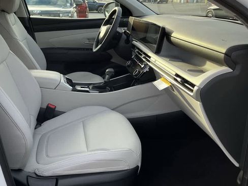 New 2025 Hyundai Tucson SEL image 22