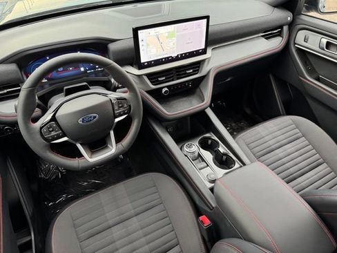 New 2026 Ford Explorer ST-Line w/ ST-Line Street Pack AWD/4WD image 14