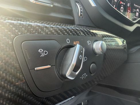 Used 2019 Audi RS 5 image 44