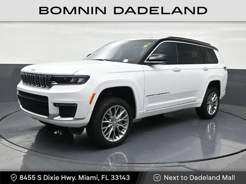 Used 2025 Jeep Grand Cherokee L Summit AWD/4WD image 1