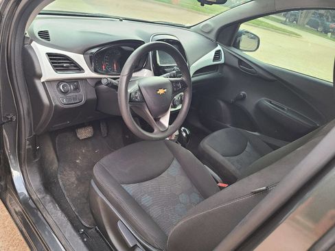 Used 2018 Chevrolet Spark LT FWD image 13