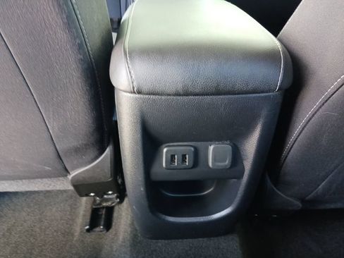 Used 2018 Chevrolet Colorado LT w/ LT Convenience Package AWD/4WD image 22