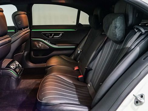 Certified 2023 Mercedes-Benz S 500 4MATIC image 18