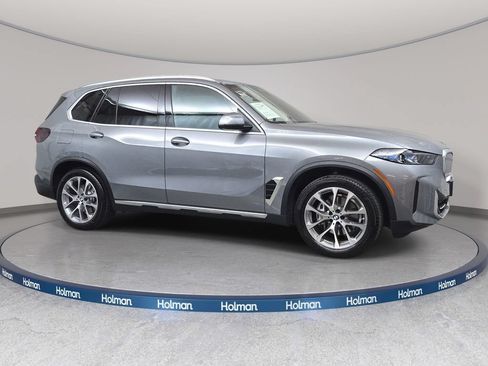 Used 2026 BMW X5 xDrive40i w/ Climate Comfort Package AWD/4WD image 4