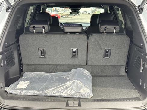 New 2026 Buick Enclave Sport Touring w/ Super Cruise Package FWD image 9