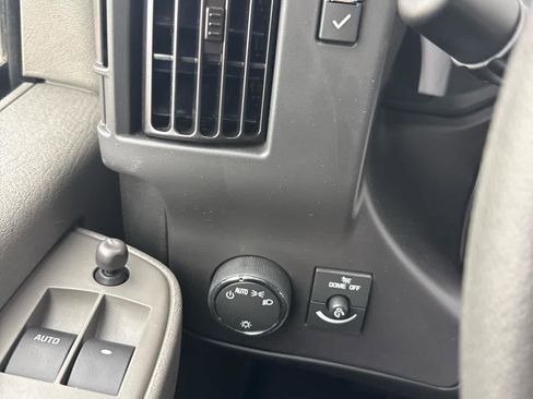 New 2025 GMC Savana 2500 w/ Driver Convenience Package RWD image 12