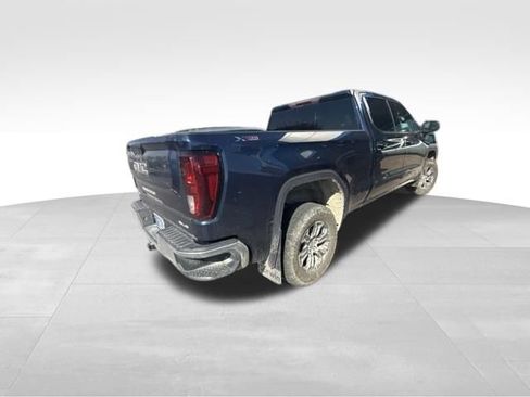 Used 2021 GMC Sierra 1500 SLE w/ X31 Off-Road Package AWD/4WD image 16