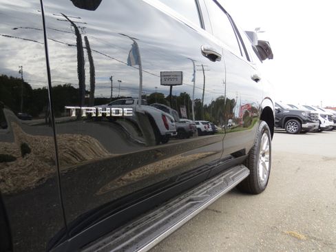 New 2026 Chevrolet Tahoe Premier image 14