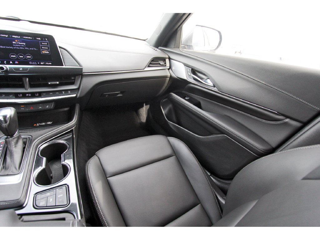 Certified 2024 Cadillac CT4 Luxury w/ Sun And Sound Package RWD image 10