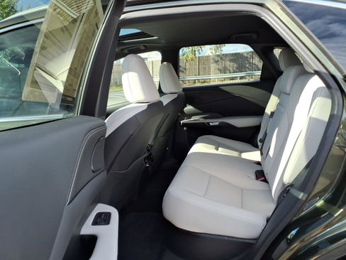 Certified 2024 Lexus RX 350 Premium w/ Kick Sensor & Tow Package AWD/4WD image 16
