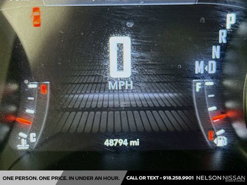 Used 2023 Dodge Challenger SXT RWD image 12