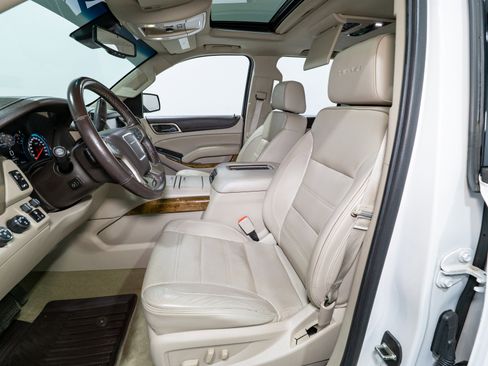 Used 2017 GMC Yukon Denali w/ Open Road Package image 16