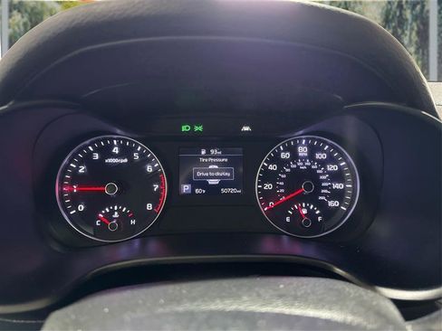 Used 2020 Kia Forte LXS FWD image 15