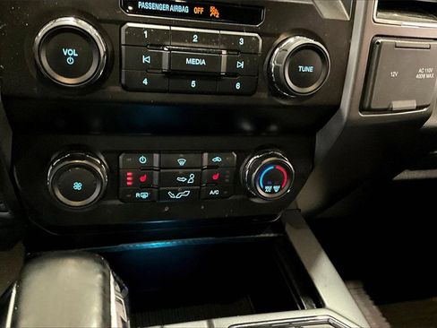 Used 2020 Ford F150 XLT w/ Equipment Group 302A Luxury image 16