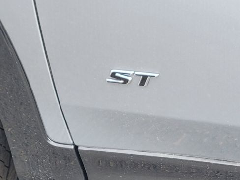 New 2026 Buick Envista Sport Touring w/ Convenience I Package FWD image 11