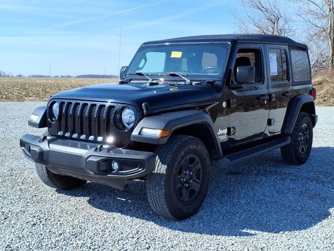 Used 2021 Jeep Wrangler Unlimited Sport AWD/4WD image 31