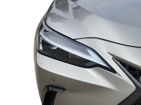 Used 2025 Lexus NX 350 AWD w/ Premium Package image 10