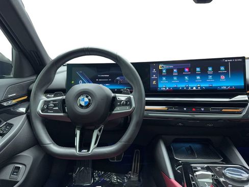 Used 2026 BMW 530i w/ M Sport Package image 25
